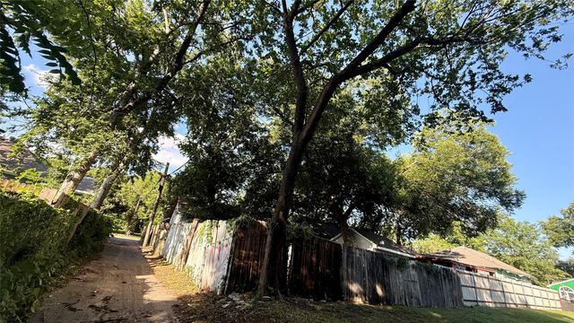 5229 Garland Avenue, Dallas, TX 75223