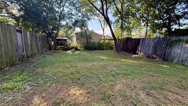 5229 Garland Avenue, Dallas, TX 75223