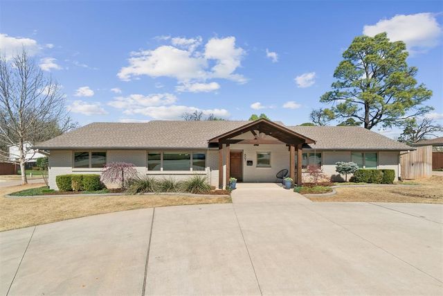 807 Willment Place, Edmond, OK 73034