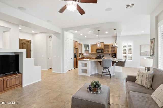 13088 W DESERT VISTA Trail, Peoria, AZ 85383