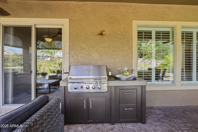 13088 W DESERT VISTA Trail, Peoria, AZ 85383