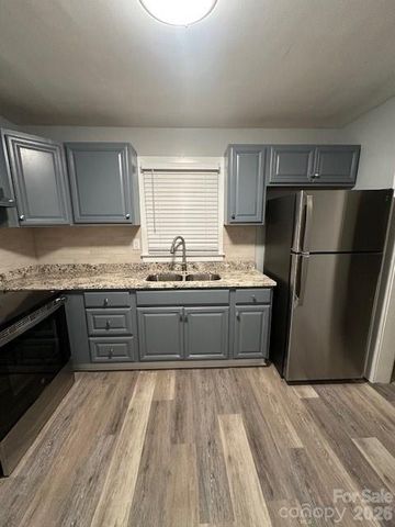 1004 E 8th Avenue, Gastonia, NC 28054