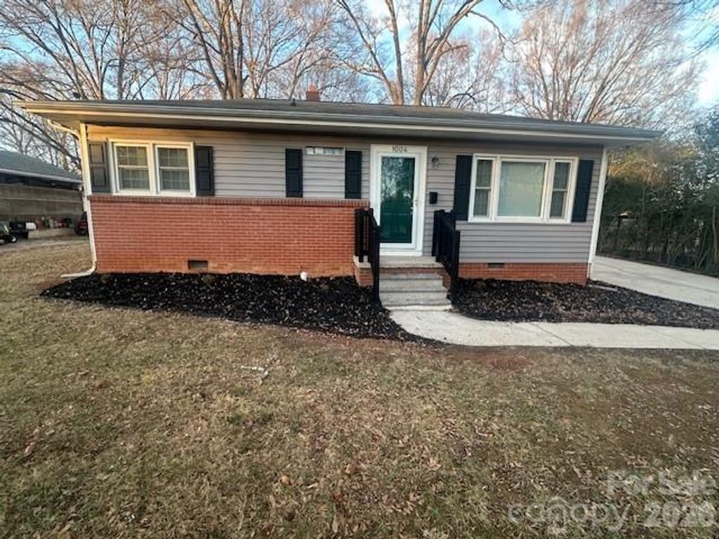 1004 E 8th Avenue, Gastonia, NC 28054