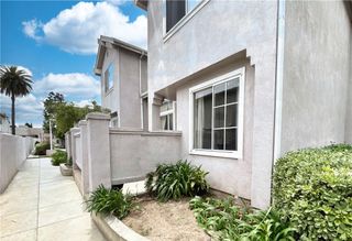 820 W Compton 16, Compton, CA 90220