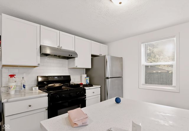 3026 S Lyons Avenue, Indianapolis, IN 46241