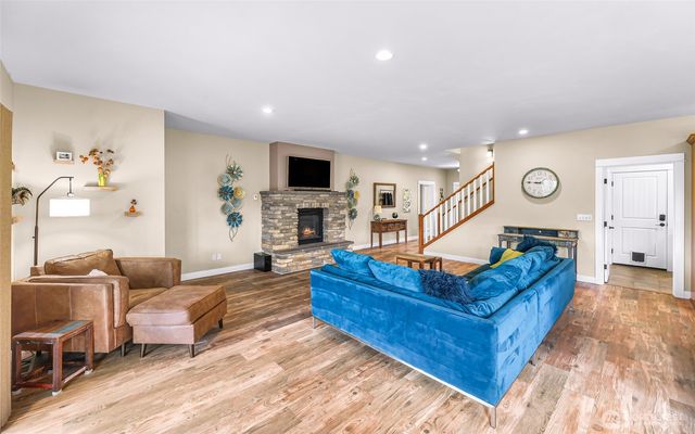 2165 Littlefield Court, Lynden, WA 98264