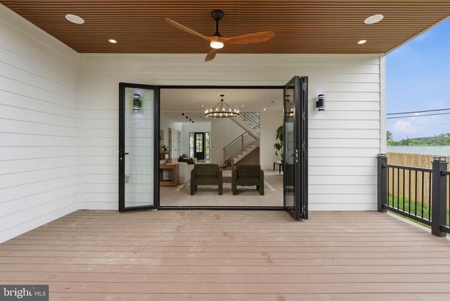6931 OAK RIDGE RD, Falls Church, VA 22042