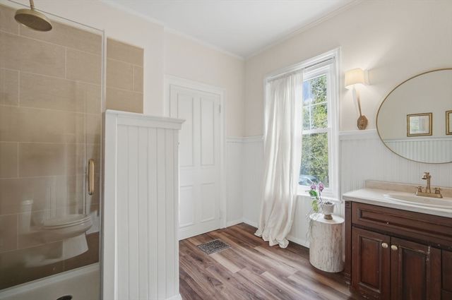 48 Madison Ave, Springfield, MA 01105