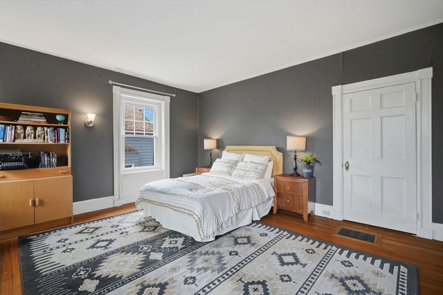 48 Madison Ave, Springfield, MA 01105