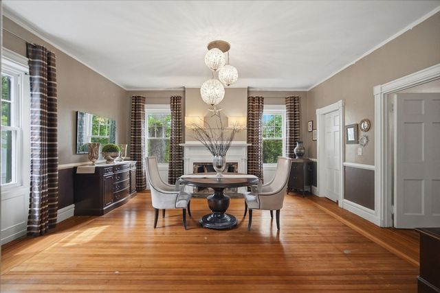 48 Madison Ave, Springfield, MA 01105