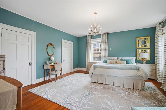 48 Madison Ave, Springfield, MA 01105