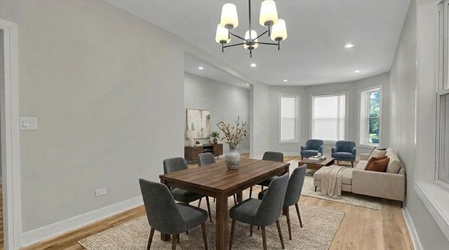 7026 S Eberhart Avenue, Chicago, IL 60637