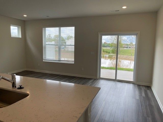 827 Big Bend Ct, White House, TN 37188