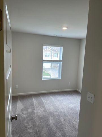 827 Big Bend Ct, White House, TN 37188
