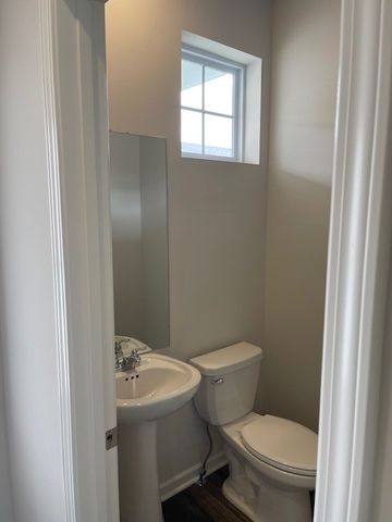 827 Big Bend Ct, White House, TN 37188