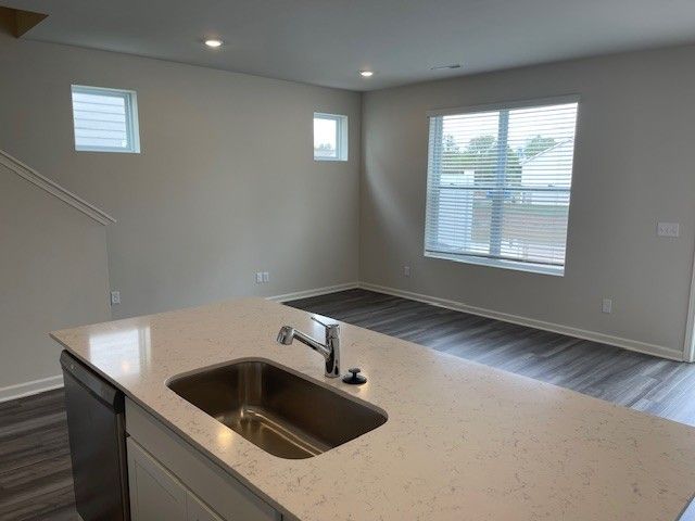 827 Big Bend Ct, White House, TN 37188