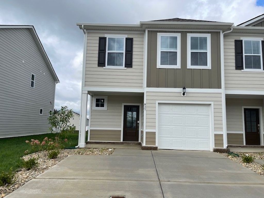 827 Big Bend Ct, White House, TN 37188