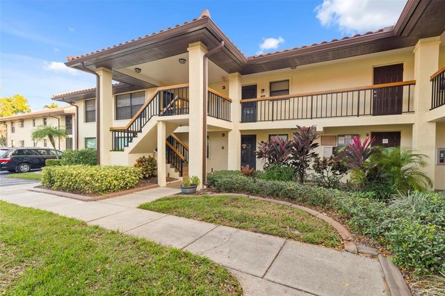 2408 HAMMOCK PINE BOULEVARD 2408, Clearwater, FL 33761