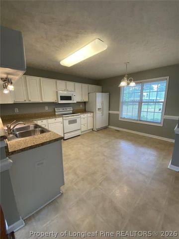 8229 Foxtrail Drive, Fayetteville, NC 28311