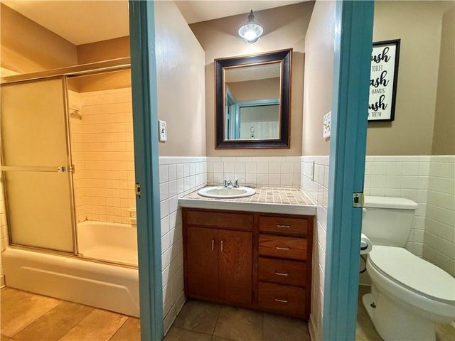 2125 N 88 Street, Kansas City, KS 66109