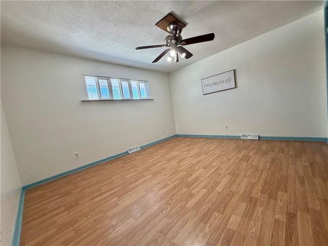 2125 N 88 Street, Kansas City, KS 66109