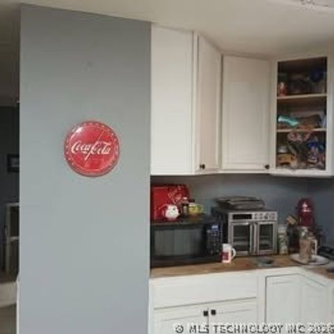 1875 N 185 Street, Okmulgee, OK 74047