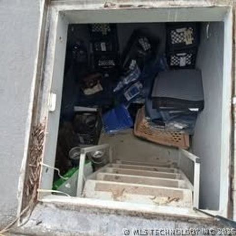 1875 N 185 Street, Okmulgee, OK 74047