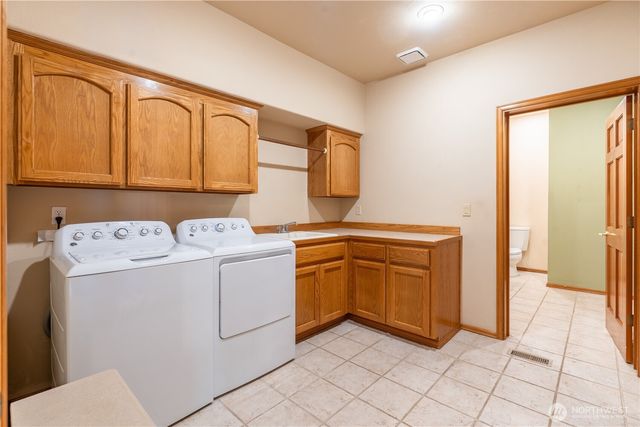 34612 4th Place SW, Federal Way, WA 98023