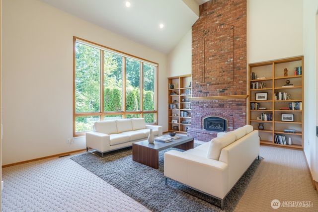 34612 4th Place SW, Federal Way, WA 98023