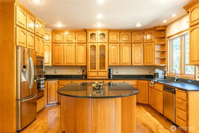 34612 4th Place SW, Federal Way, WA 98023