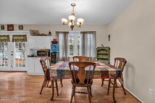 462 Champlain Street, Toms River, NJ 08757