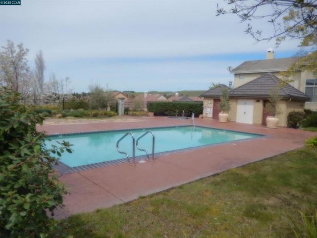 6198 Lakeview circle, San Ramon, CA 94582