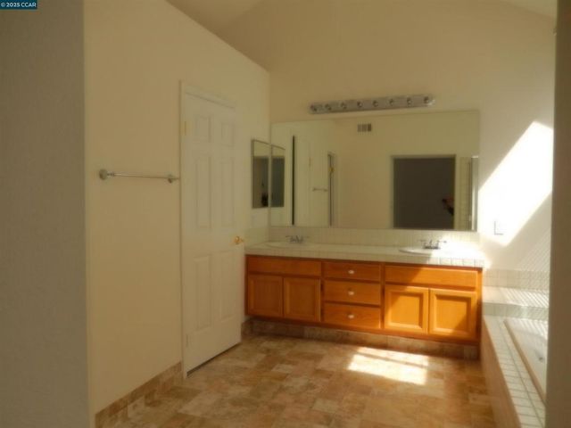 6198 Lakeview circle, San Ramon, CA 94582