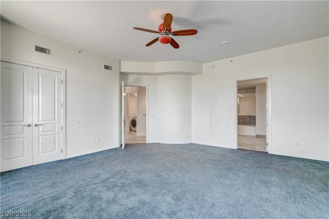 360 East Desert Inn Road 402, Las Vegas, NV 89109