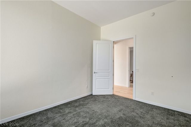 360 East Desert Inn Road 402, Las Vegas, NV 89109