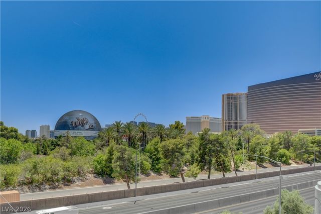 360 East Desert Inn Road 402, Las Vegas, NV 89109