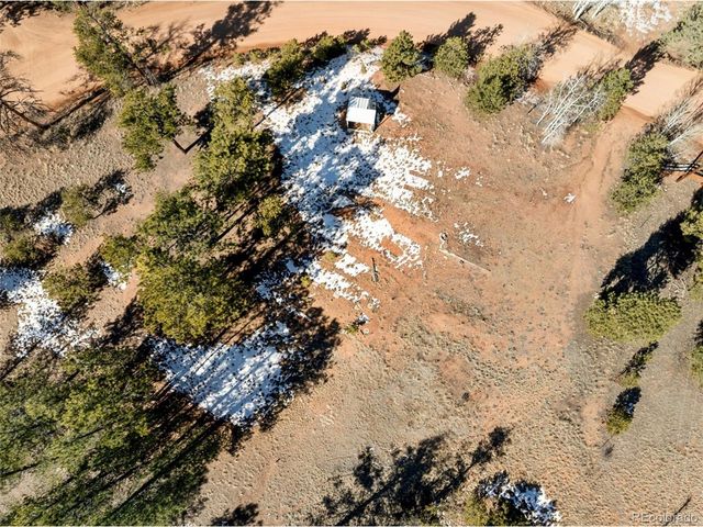 530 Columbine Rd, Florissant, CO 80816