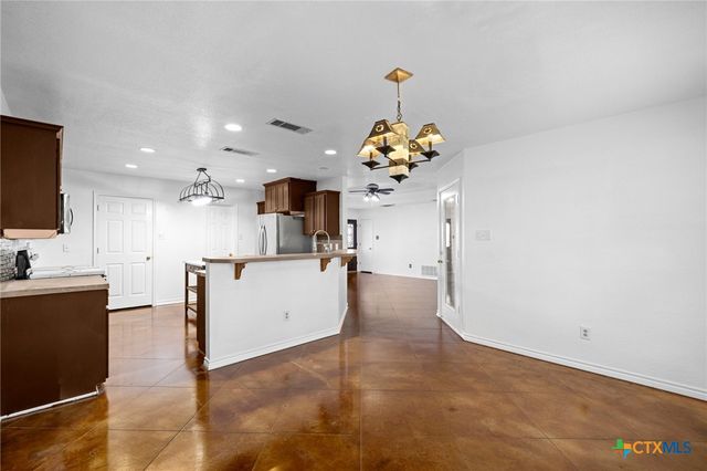 601 Seven Ranch Road, Salado, TX 76571