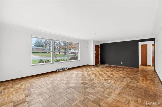 7000 Gary Drive, Belleville, IL 62223