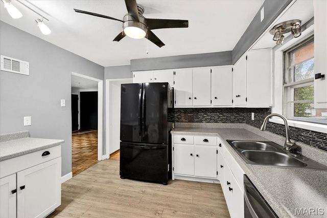 7000 Gary Drive, Belleville, IL 62223