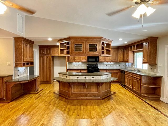 16803 Castle Fraser Dr Drive, Houston, TX 77084