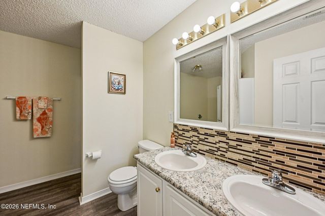 3650 MEADOWGREEN Lane, Middleburg, FL 32068