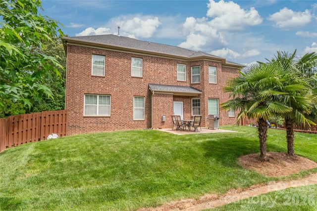 4606 Pebble Run Drive, Matthews, NC 28105