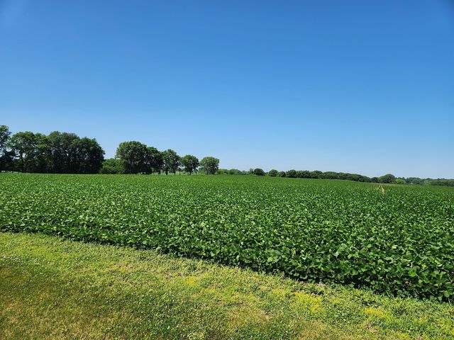 1841 Robbins Road, Franklin Grove, IL 61031