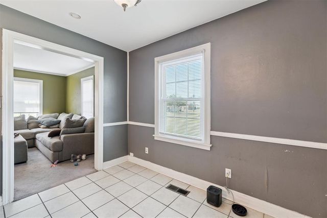 2009 NW 40th Street, Oklahoma City, OK 73118