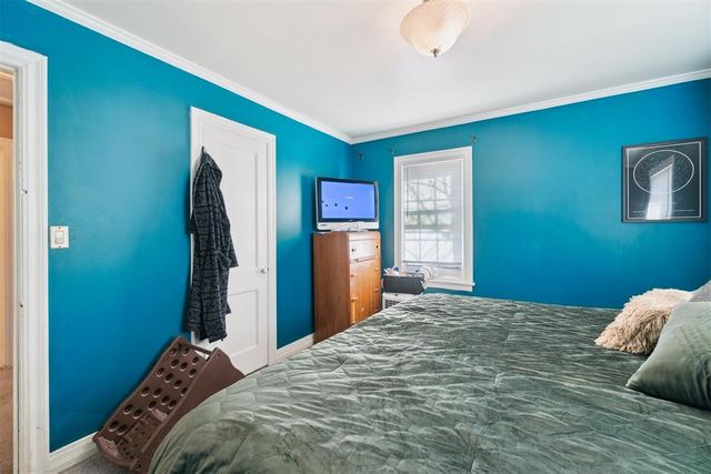 2009 NW 40th Street, Oklahoma City, OK 73118