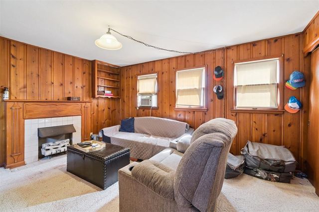 2009 NW 40th Street, Oklahoma City, OK 73118