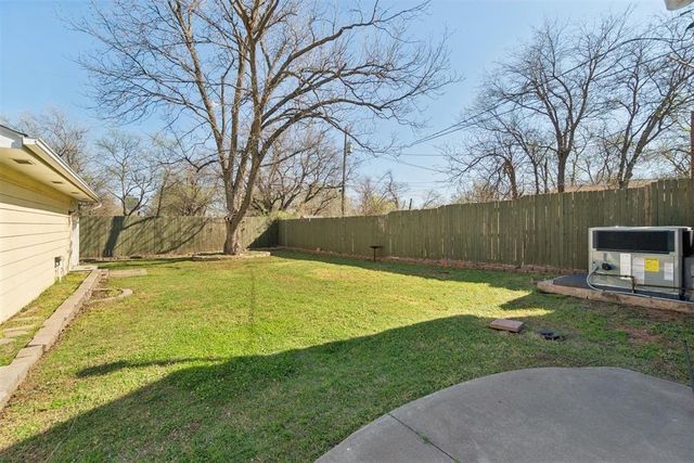 2009 NW 40th Street, Oklahoma City, OK 73118