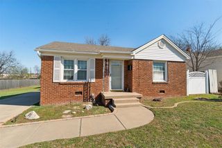 2009 NW 40th Street, Oklahoma City, OK 73118