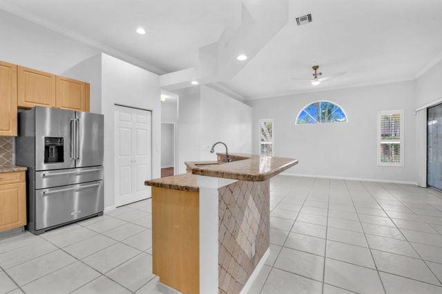 4100 Temple Street, West Palm Beach, FL 33407